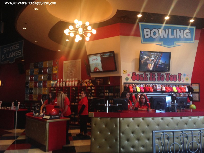 Splitsville Restaurant Review at Disney Springs 